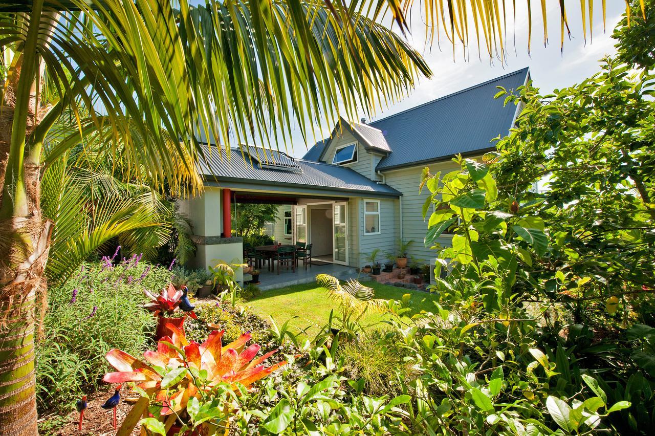 Kereru Cottage Russell - James Cook Apartment Exterior photo